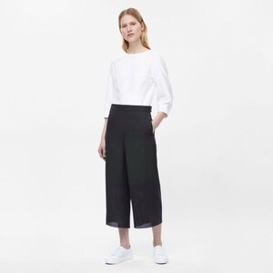 COS wide leg high-waisted crop pants EU 34 / US 2